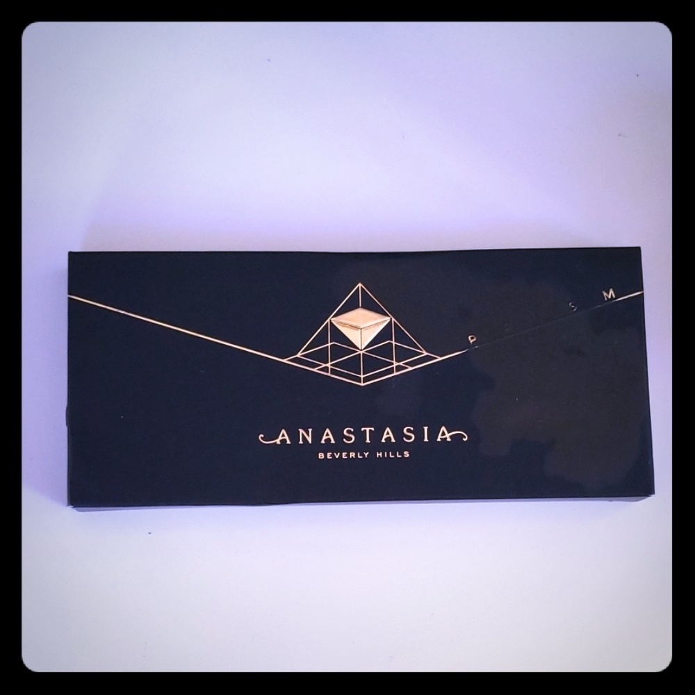 Anastasia Beverly Hills Prism Palette (Never Used)